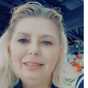 Meet your Posher, Missy